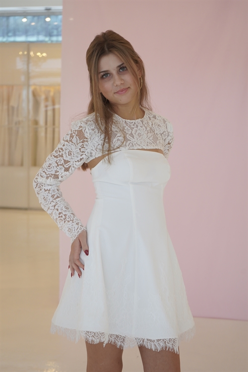 Konfirmationskjoler fra CLARÓN - Vega